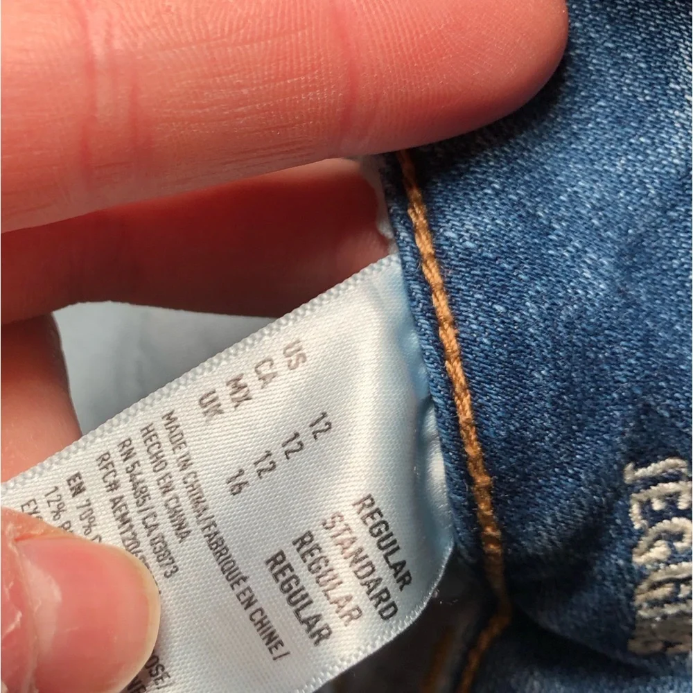 American Eagle Outfitters Women's Dark Blue Skinny Jeans Size 12 - Picture 4 of 5